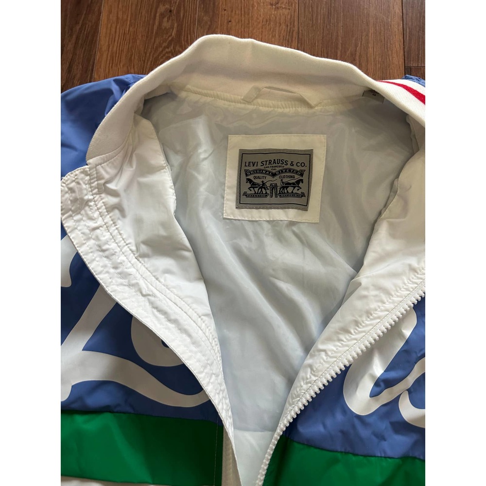 New Levi's Women's Nylon Retro Colorblocked Logo Bomber Jacket Sz Large - Picture 6 of 13